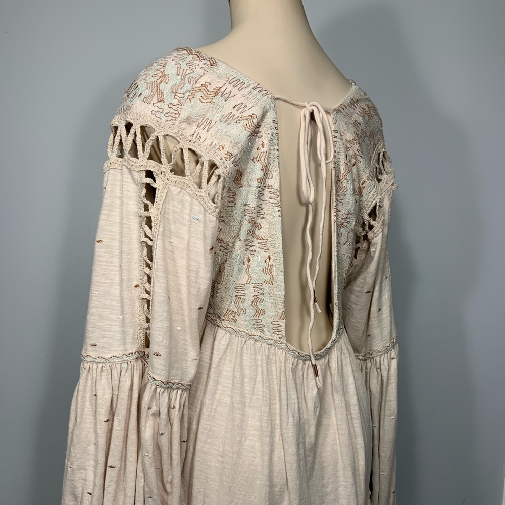 🎉2x Host Pick🎉 Free People "Much Love" embroidered cotton tunic top. - Picture 12 of 16